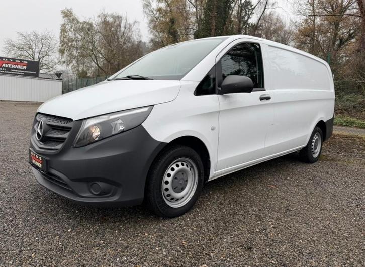 Mercedes Vito 114 // A2 // Cruise Control // Camera, Auto's, Bestelwagens en Lichte vracht, Bedrijf, Te koop, ABS, Achteruitrijcamera