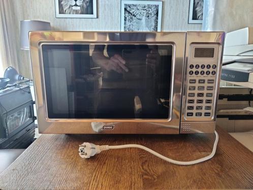 Combi-microgolfoven Quigg, Elektronische apparatuur, Microgolfovens, Zo goed als nieuw, Vrijstaand, Combi-microgolfoven, 45 tot 60 cm