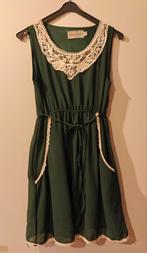 Kleedje maat S/M met kant kleur groen, Ophalen, Zo goed als nieuw, Maat 36 (S), Groen