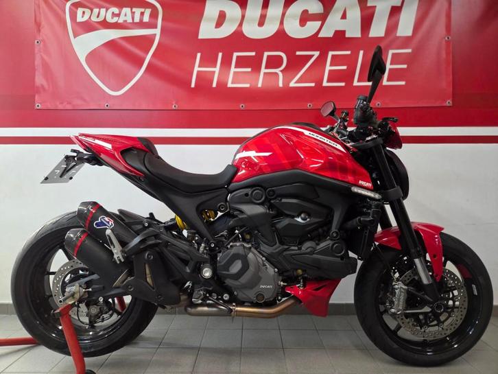 Monster 937 Plus, Motos, Motos | Ducati, Entreprise, Naked bike, plus de 35 kW, 2 cylindres, Permis Moto A, Éclairage LED, Quickshifter