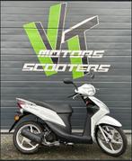 Honda Vision Classe B, Vélos & Vélomoteurs, Cyclomoteurs | Honda, Comme neuf, Enlèvement ou Envoi