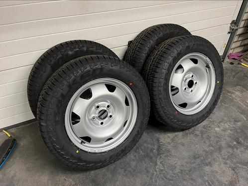 Vw Transporter 17 inch wiel set nieuw, Auto-onderdelen, Banden en Velgen, Banden en Velgen, All Season, 17 inch, 225 mm, Bestelwagen