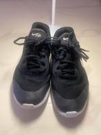 Nike Air Maat 35.5, Sport en Fitness, Loopsport en Atletiek, Gebruikt, Ophalen of Verzenden, Overige sporten, Hardloopschoenen