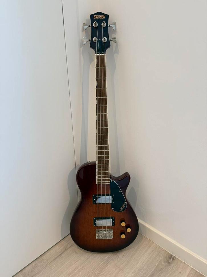 Gretsch G2220 ELECTROMATIC JUNIOR JET BASS II SHORT-SCALE, Musique & Instruments, Instruments à corde | Guitares | Basses, Comme neuf