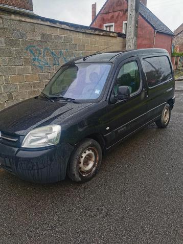 citroen Berlingo prêt à immatriculer + 1 autre pour pièce  beschikbaar voor biedingen