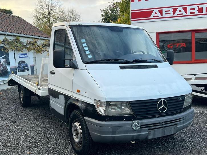 Mercedes sprinter /312d / start en rijdt goed, Auto's, Bestelwagens en Lichte vracht, Bedrijf, Diesel, Ophalen