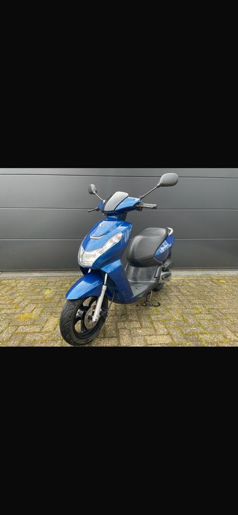 Peugeot kisbee B-klasse, Fietsen en Brommers, Scooters | Peugeot, Gebruikt, Klasse B (45 km/u), Benzine, Ophalen