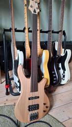 Fretloze basgitaar SBF-40 NAT FL, Muziek en Instrumenten, Snaarinstrumenten | Gitaren | Bas, Ophalen, Zo goed als nieuw, Elektrisch