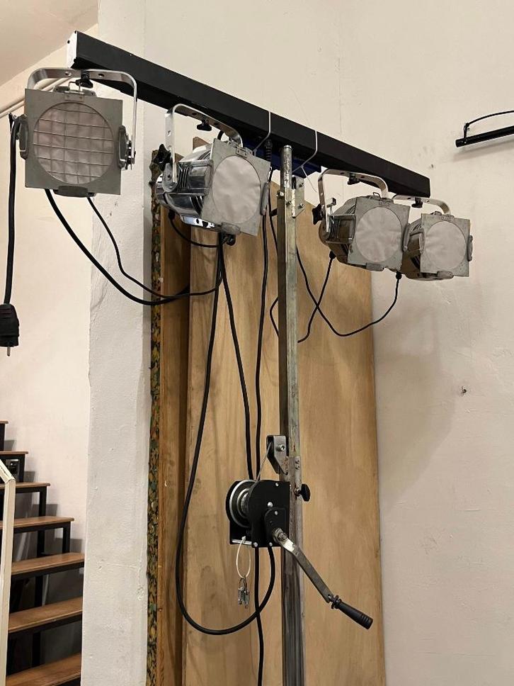 Lichtset Botex bar met spots en statief, Muziek en Instrumenten, Licht en Laser, Gebruikt, Licht, Ophalen