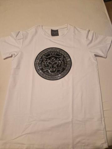 Project paris t shirt beschikbaar voor biedingen