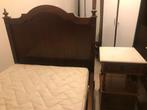 Antieken mahonie houten bed(twijfelaar) +nachtkastje en nieu, Antiek en Kunst, Ophalen