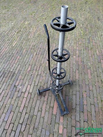 Velgenboom Velgenbaum Velgen en banden opbergen beschikbaar voor biedingen