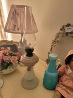 Zeer oude opaline glazen olielamp, Antiek en Kunst, Ophalen of Verzenden