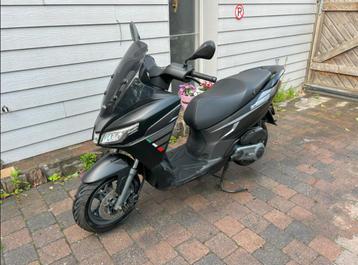 Aprilia SXR Sport 50 - Zwart, Autres modèles, Classe B (45 km/h), Enlèvement, Utilisé