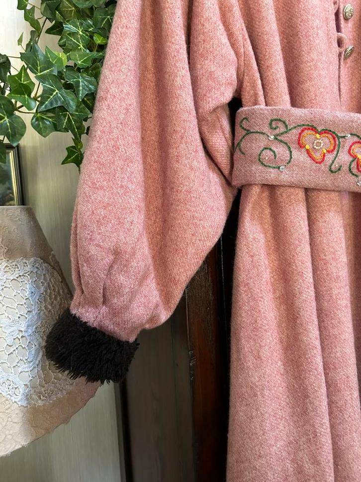 Middeleeuwse kledij burgervrouw, Hobby en Vrije tijd, Kostuums, Theaterbenodigdheden en LARP, Ophalen