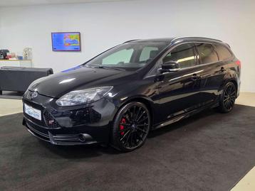 Ford Focus Focus 2.0 ST // Leder Sport-Paket // Leder beschikbaar voor biedingen