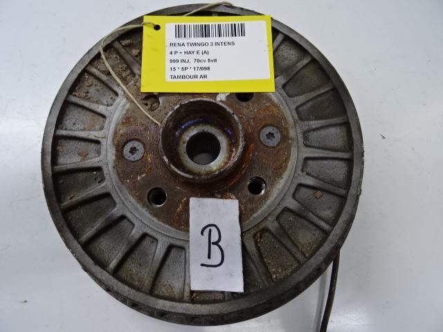 REMTROMMEL ACHTER Renault Twingo III (AH) (01-2014/-), Auto-onderdelen, Remmen en Aandrijving, Renault, Gebruikt