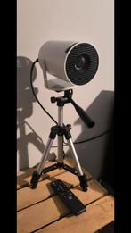 Te koop projector 4k 1080 px screencast en wifi koppelbaar, Ophalen, Zo goed als nieuw