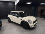 MINI ONE 2011 DIESEL 141.000KM NIEUWE STAAT, Auto's, Euro 5, Zwart, 1600 cc, Wit