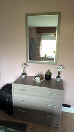 Slaapkamer kast en dressoir met twee nachtkastjes, Enlèvement