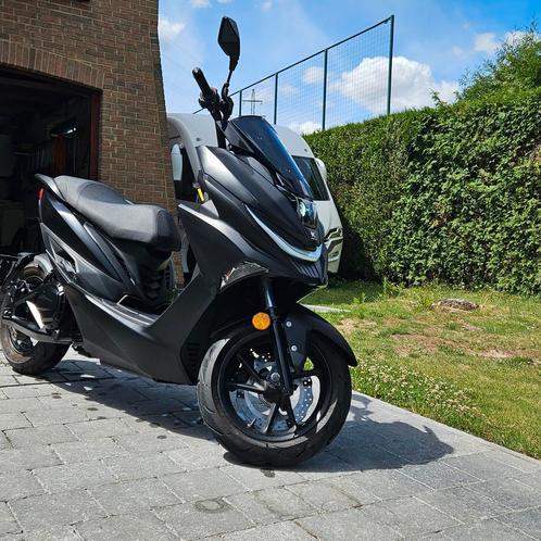 100% elektrische NX2 600kms fabrieksgarantie, Fietsen en Brommers, Scooters | Overige merken, Zo goed als nieuw, Elektrisch, Ophalen