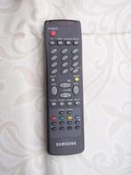 Samsung afstandsbediening voor TV en VHS videorecorder, Audio, Tv en Foto, Afstandsbedieningen, Ophalen of Verzenden, Gebruikt