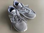 Sneakers Adidas licht grijs mt 35, Kinderen en Baby's, Schoenen, Jongen of Meisje, Gebruikt, Ophalen of Verzenden
