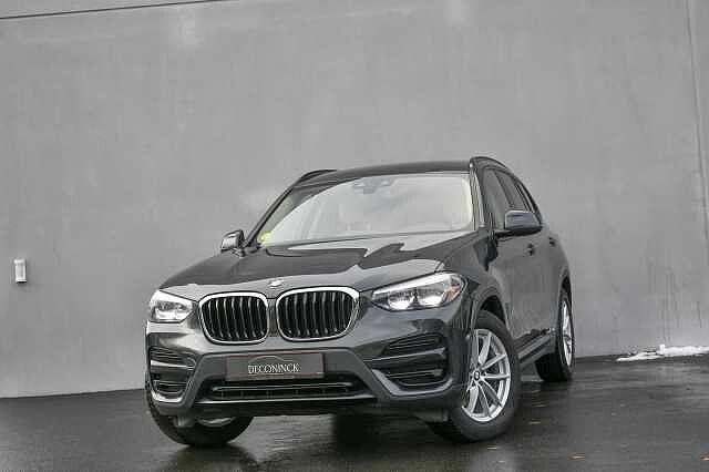 BMW X3 sDrive18dA *NAVI*LEDER*SENSOREN*HARMAN KARDON*, Auto's, BMW, Bedrijf, X3, ABS, Airbags, Airconditioning, Boordcomputer