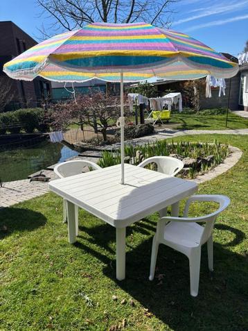 Kinder tuintafeltje, Tuin en Terras, Ophalen, Zo goed als nieuw, Vierkant, Kunststof