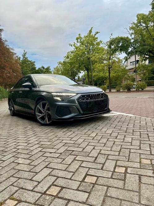 Audi a3 berline mild hybrid te koop, Auto's, Audi, Particulier, A3, Apple Carplay, Benzine, Berline, Automaat, Rood, Zwart, Alcantara