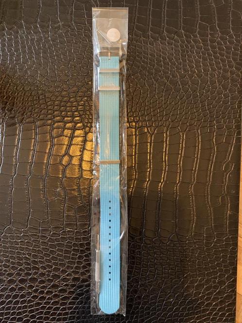 22mm NATO strap met 16mm naar 22mm adapters voor G-shock, Handtassen en Accessoires, Smartwatches, Nieuw, Blauw, Ophalen of Verzenden