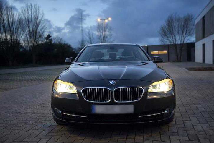 BMW 530i – 3.0 Benzine – Automaat –gekeurd voor verkoop, Auto's, BMW, Particulier, 5 Reeks, Benzine, Automaat, Onderhoudsboekje