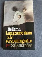 Langzame dans als verzoeningsrite – Hellema, Boeken, Gelezen, Ophalen of Verzenden, Hellema, Tweede Wereldoorlog