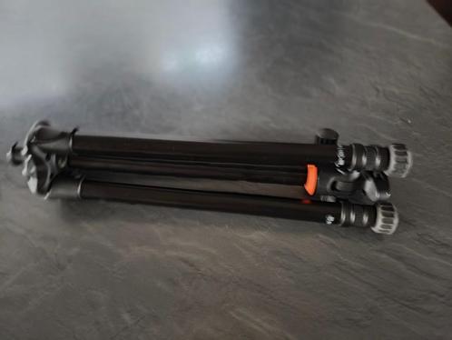 Vanguard Statief Nivelo 214PK, Audio, Tv en Foto, Fotografie | Statieven en Balhoofden, Zo goed als nieuw, Driepoot, Minder dan 150 cm