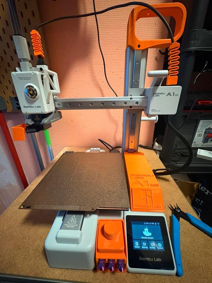 Bambu lab a1 mini met ams lite, Informatique & Logiciels, 3D Imprimantes, Comme neuf, Wi-Fi intégré, Enlèvement