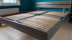 Twee persoons bed 180 met bijhorende nachtkastjes en commode, Huis en Inrichting, Slaapkamer | Bedden, Ophalen, Zo goed als nieuw