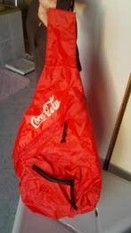 Coca Cola rugzak in driehoek formaat rode rugzak, Overige merken, Gebruikt, Ophalen of Verzenden, Minder dan 30 cm