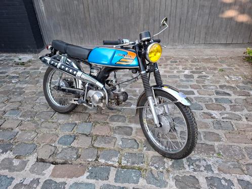 Honda ss50 oldtimer, Fietsen en Brommers, Brommers | Oldtimers, Ophalen
