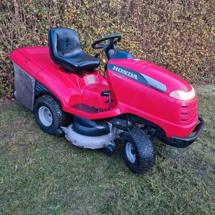 Diverse Frontmaaiers, mulch en opvangbak maaiers v.a. € 1850, Tuin en Terras, Grasmaaiers, Opvangbak, Ophalen