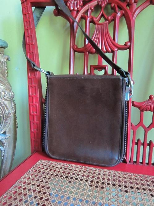 PACO RABANNE GIant Zipper vintage schouder tas, Handtassen en Accessoires, Uiterlijk | Parfum, Ophalen of Verzenden