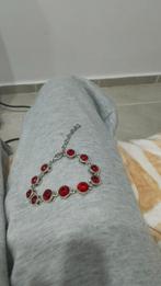 mooie rode armband, Handtassen en Accessoires, Armbanden, Ophalen, Gebruikt, Met edelsteen, Rood