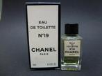 Mini flacon de parfum Chanel n 19 edt 4 ml complet avec boi, Enlèvement ou Envoi, Neuf, Miniature, Plein