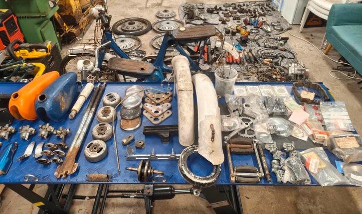 HEEL veel Honda onderdelen, Vélos & Vélomoteurs, Cyclomoteurs | Honda, Enlèvement