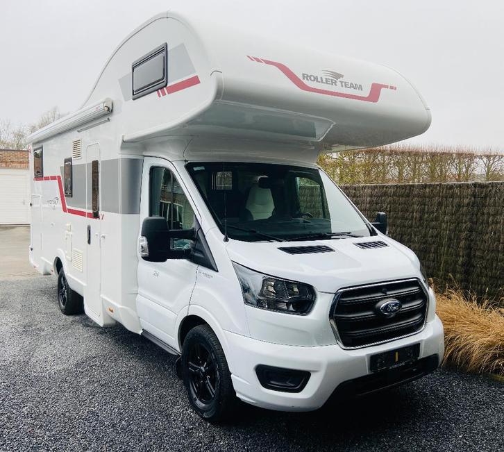 Sportieve Roller Team Kronos 284M / 1 jaar garantie, Caravanes & Camping, Camping-cars, Entreprise, jusqu'à 5, Alcôve, Ford, Ford