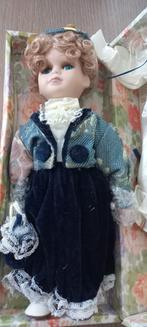Vintage porseleinen pop collectie AMELIA, Ophalen of Verzenden, Nieuw, Pop
