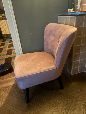 Roze zetel beschikbaar voor biedingen