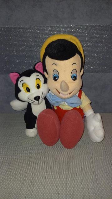 Pinocchio knuffels beschikbaar voor biedingen