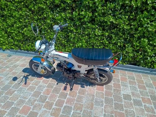 Dax 50cc B Claas met papieren voor de inschrijving €1000.00, Fietsen en Brommers, Brommers | Tomos, Zo goed als nieuw, Ophalen