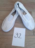Turnpantoffels maat 32, Ophalen