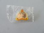 pin badge Carnaval Michel de jeugdprins van Niel 2012, Verzamelen, Speldjes, Pins en Buttons, Verzenden, Zo goed als nieuw, Overige onderwerpen